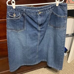 Denim skirt